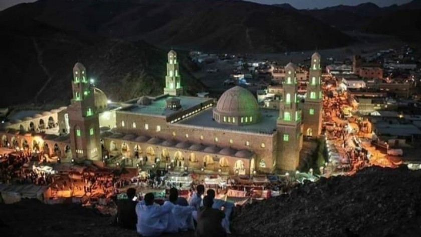 مسجد الإمام أبو الحسن الشاذلى جنوب البحرالأحمر