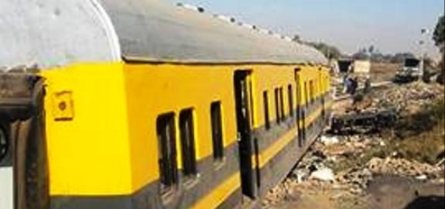 تعطل حركة السكك الحديدية 16 ساعة بعد حادث انقلاب "قطار أسوان"