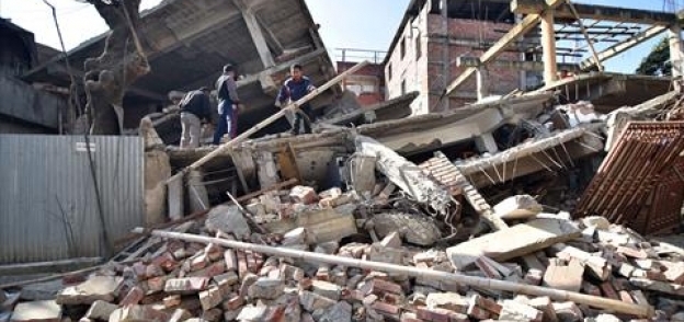 بالصور| زلزال الهند يعطل شبكات الهواتف والكهرباء