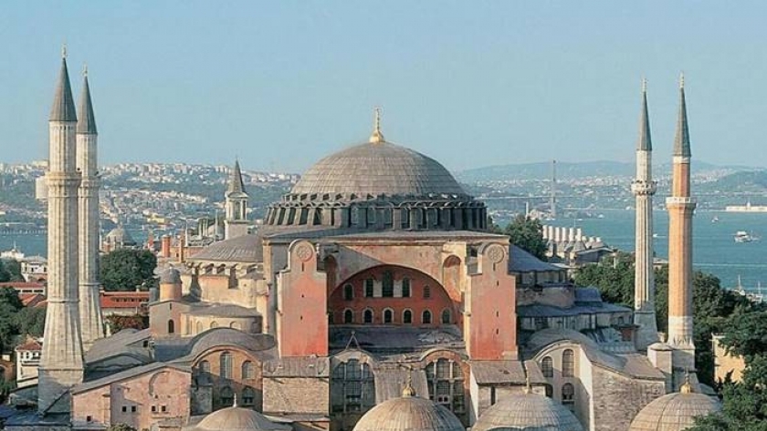 مسجد آيا صوفيا الكبير في تركيا