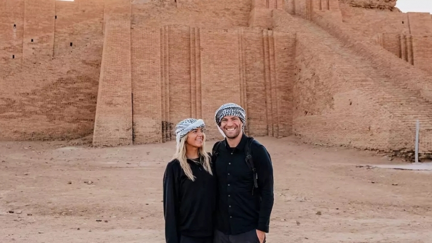 زوجان أمريكيان يزوران العراق