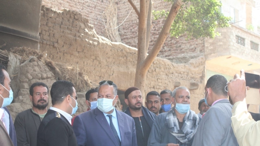 وزارة التنمية المحلية تواصل العمل على قدم وساق في مشروع الريف المصري