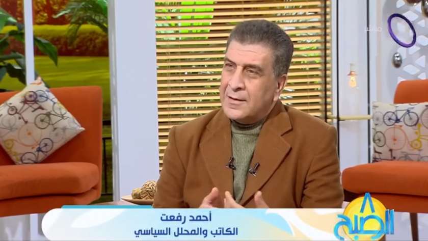 أحمد رفعت، الكاتب والمحلل السياسي