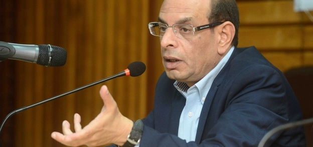 الكاتب الصحفي محمد البرغوثي