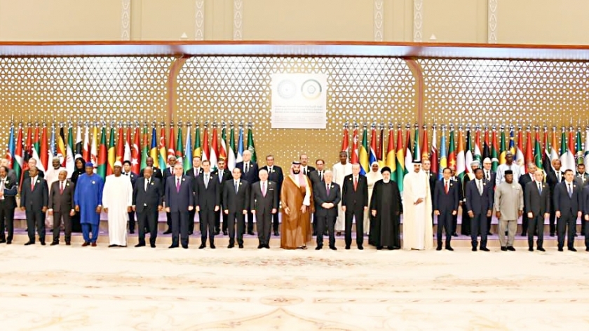 القادة العرب والمسلمون الذين شاركوا فى القمة المشتركة غير العادية فى «الرياض»