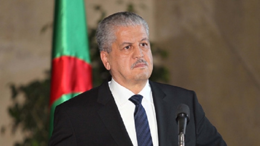 رئيس وزراء الجزائر المتهم عبد المالك سلال