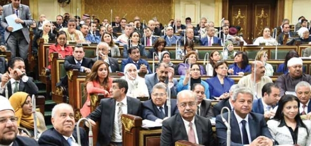 المهندس خالد عبد العزيز وزير الشباب والرياضة خلال تواجده بمجلس النواب