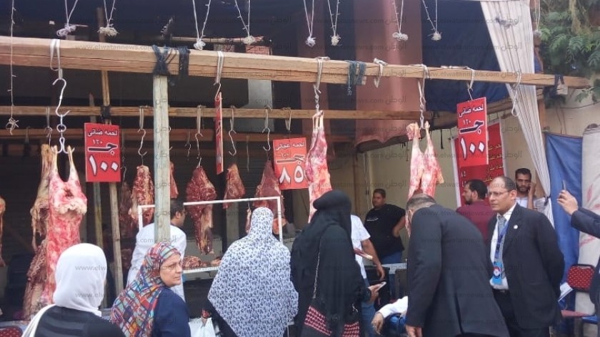 إحدى شوادر بيع اللحوم لحزب الحرية