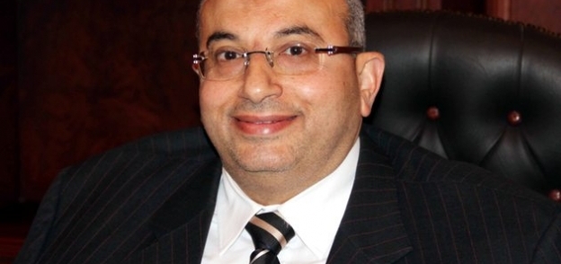 أشرف عبدالغني رئيس جمعية خبراء الضرائب والاستثمار
