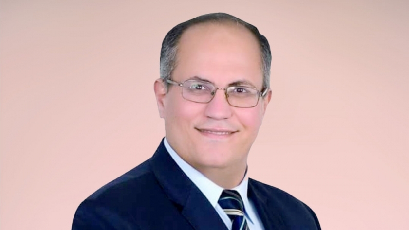 الدكتور إبراهيم الزيات، عضو مجلس نقابة الأطباء