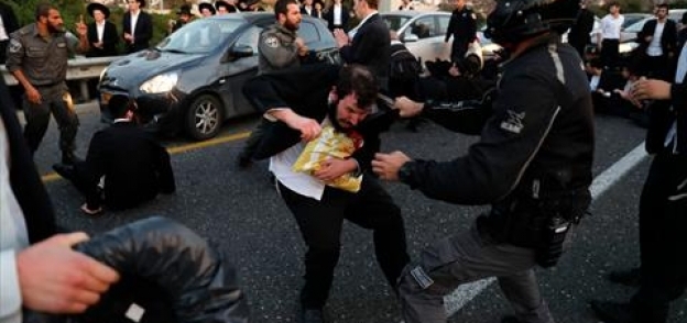 تظاهرة جديدة في إسرائيل لليهود المتشددين احتجاجا على الخدمة العسكرية