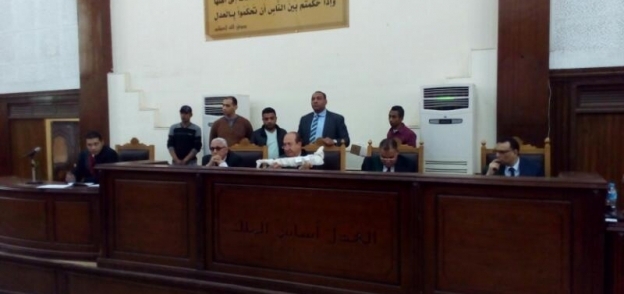 هيئة المحكمة برئاسة المستشار حسين قنديل