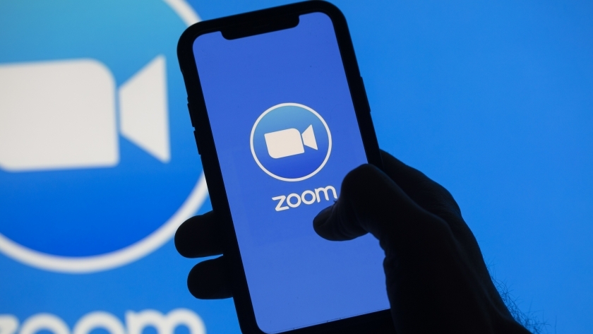 تطبيق "Zoom" يدفع 86 مليون دولار لمستخدميه.. تعرف على السبب