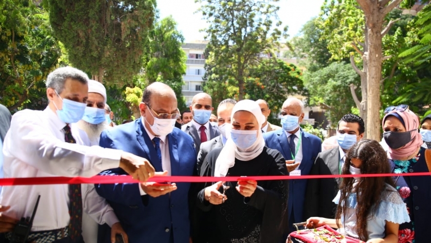 القباج خلال افتتاحها معهد التدريب والبحوث للصحة الإنجابية التابع للجمعية المصرية لتنظيم الأسرة