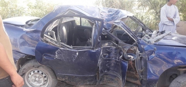 إصابة ٥ أشخاص في انقلاب سيارة ملاكي بصحراوي سوهاج