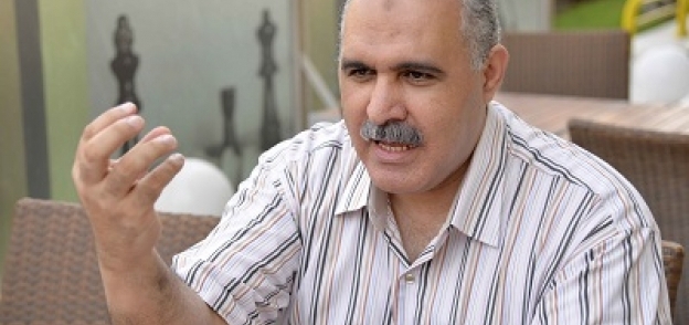 السفير حازم أبوشنب، المتحدث باسم حركة «فتح»