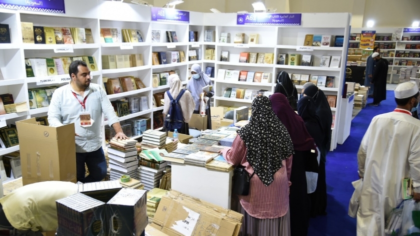 نجاج معرض القاهرة الدولى للكتاب رغم تحديات «كورونا»