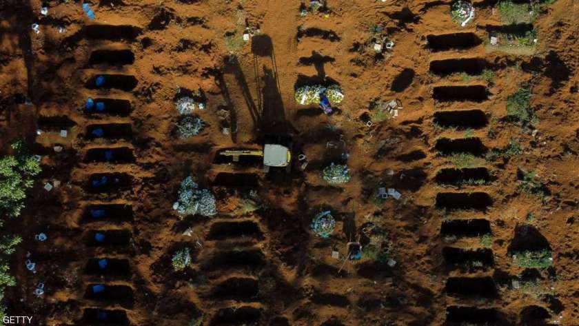 مقابر وفيات كورونا بالبرازيل