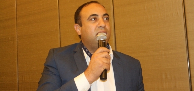 خالد عبدالعزيز