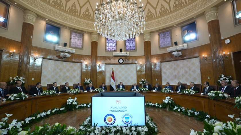 اجتماع المجلس الأعلى للجامعات مع الرئيس السيسي