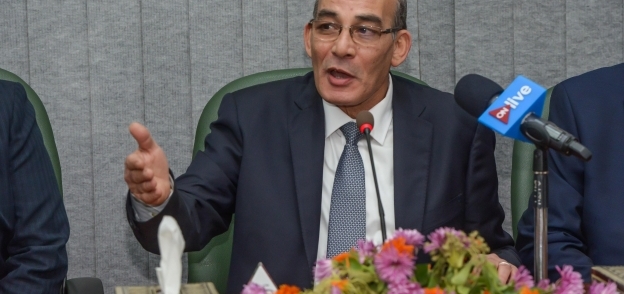 الدكتور عبدالمنعم البنا - وزير الزراعة