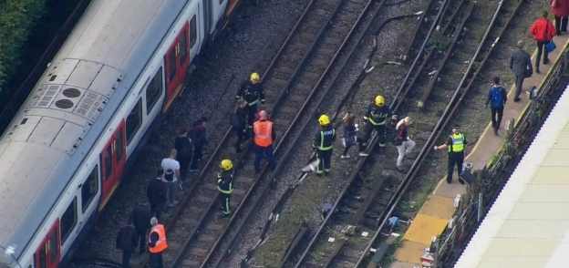 مترو لندن الذي عُثر بداخله على القنبلة