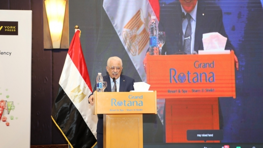 طارق شوقي في فعاليات المؤتمر