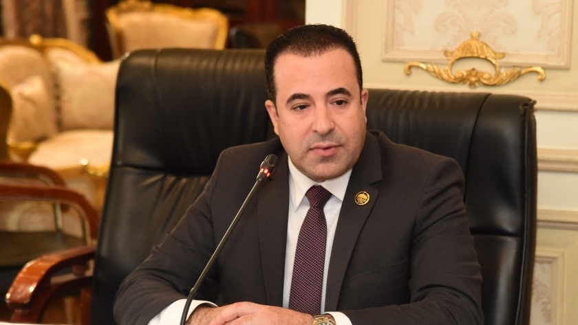 أحمد بدوي، رئيس لجنة الاتصالات بمجلس النواب