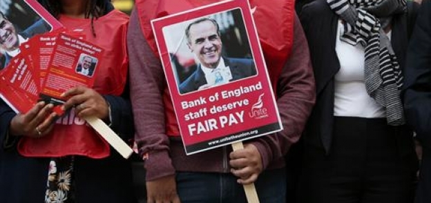 بنك إنكلترا يشهد أول إضراب منذ نصف قرن