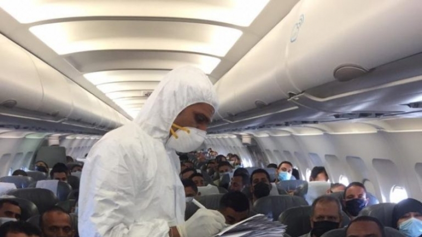 جانب من رحلات شركة مصر للطيران خلال التأكد من مطابقة إجراءات فيروس كورونا المستجد كوفيد 19
