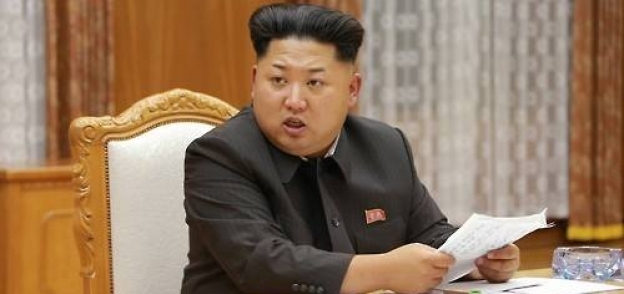 زعيم الكوري الشمالي كيم جونغ