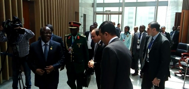 السيسي مع رئيس تنزانيا