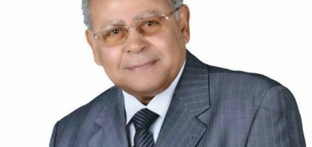 الدكتور سعيد سليمان