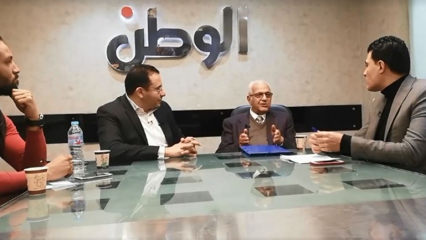 الدكتور عمرو حسن، مقرر المجلس القومي للسكان سابقا خلال ندوة «الوطن»