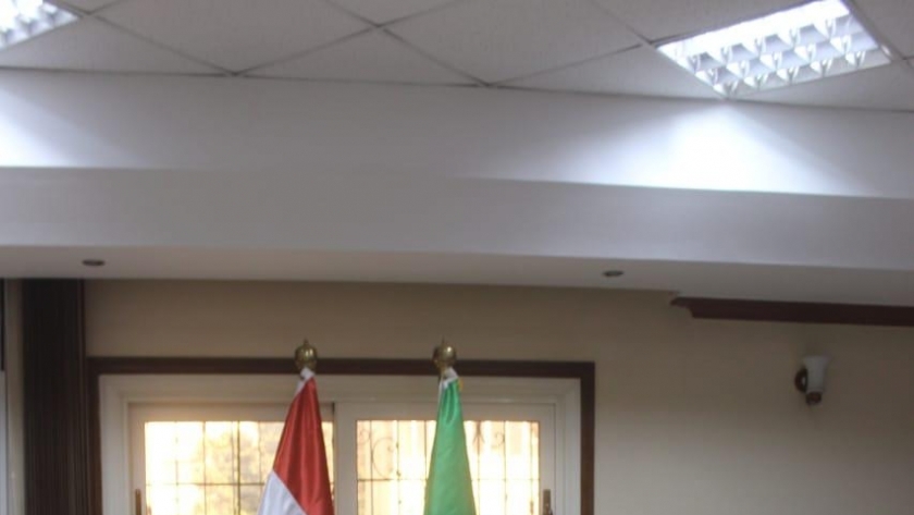 «مصنع 18 الحربي» يستقبل وزير الصناعة البلغاري ووفد رفيع المستوى