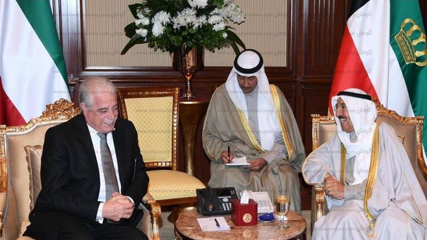 أمير دولة الكويت يستقبل محافظ جنوب سيناء