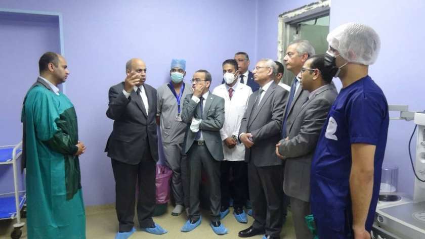 افتتاح مستشفى جراحات العيون بالمنيا