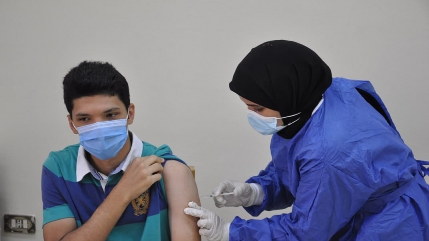 حملات التطعيم ضد «كورونا» مستمرة