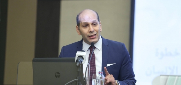 أيمن نصري، رئيس المنتدى العربي الأوروبي للحوار وحقوق الإنسان