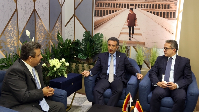 - وزير السياحة والآثار يلتقي مع نظيره الأردن  خلال المشاركة في بورصة لندن الدولية للسياحة WTM 2021