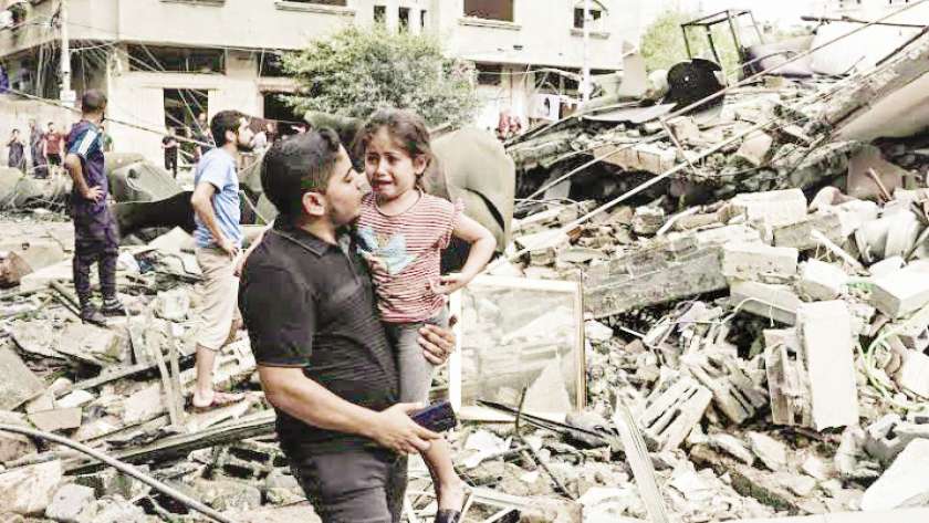معاناة يومية يعيشها سكان قطاع غزة بسبب العدوان الإسرائيلى