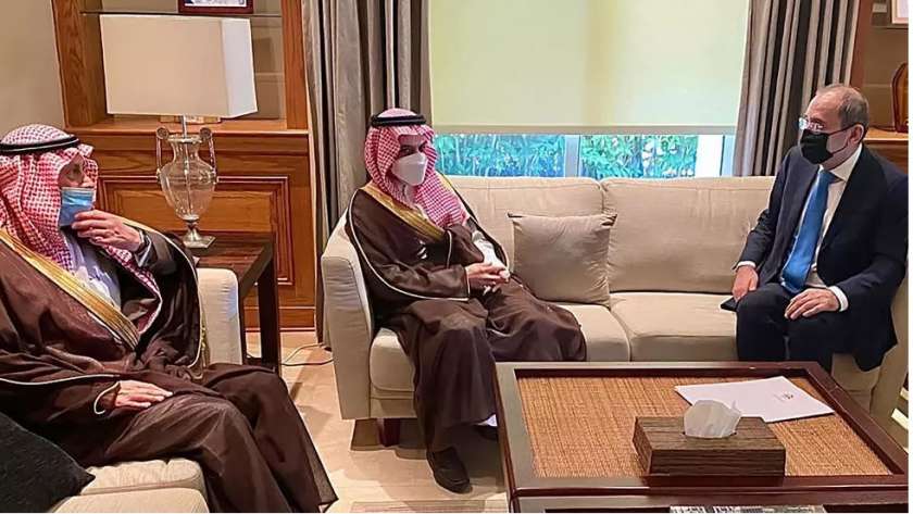 وزير الخارجية الأردني مع نظيره السعودي