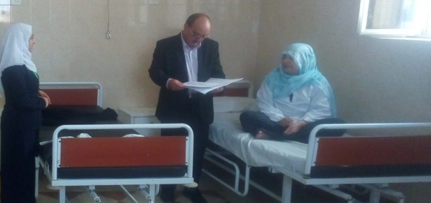 فريق الطب العلاحي يتفقد مستشفيات أبو حماد والقرين والرمد