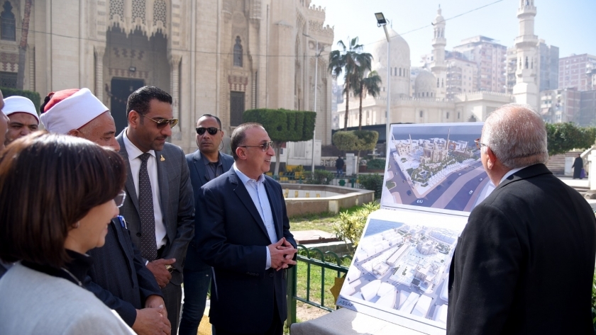 إطلاق تطوير ميدان المساجد في الإسكندرية