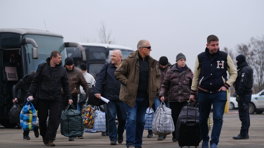 عملية تبادل الأسرى بين كييف والانفصاليين الموالين لروسيا