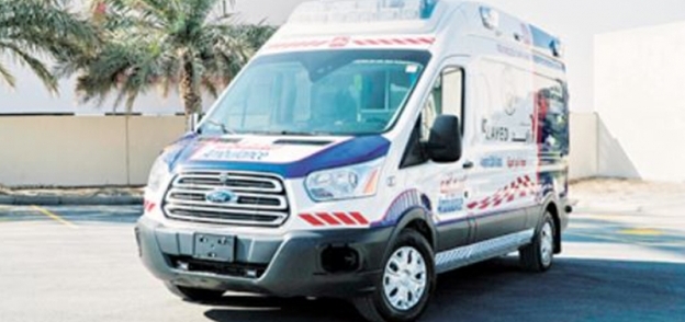 سيارة إسعاف تقدم خدمات الحضانات المتنقلة