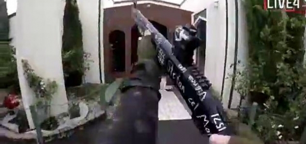 السلاح بيدج منفذ هجوم المسجدين