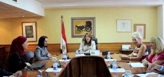 وزيرة التضامن في لقاء الدكتورة مايا مرسي