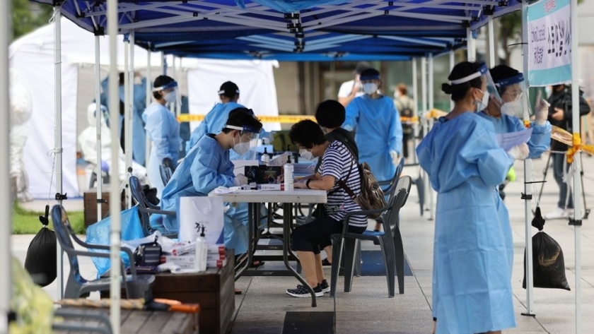 فحوصات فيروس كورونا في كوريا الجنوبية - وكالة "يونهاب" الكورية