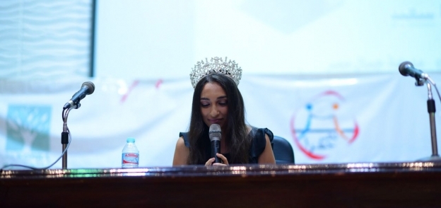 ملكة جمال مصر في ملتقى لنعبر جسرا : الوجع يظهر ذهب وجمال الشخصية